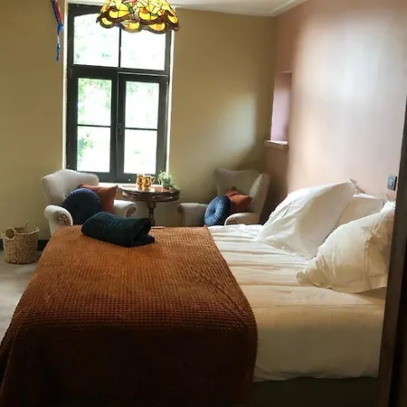 La Posterie Bed & Breakfast *